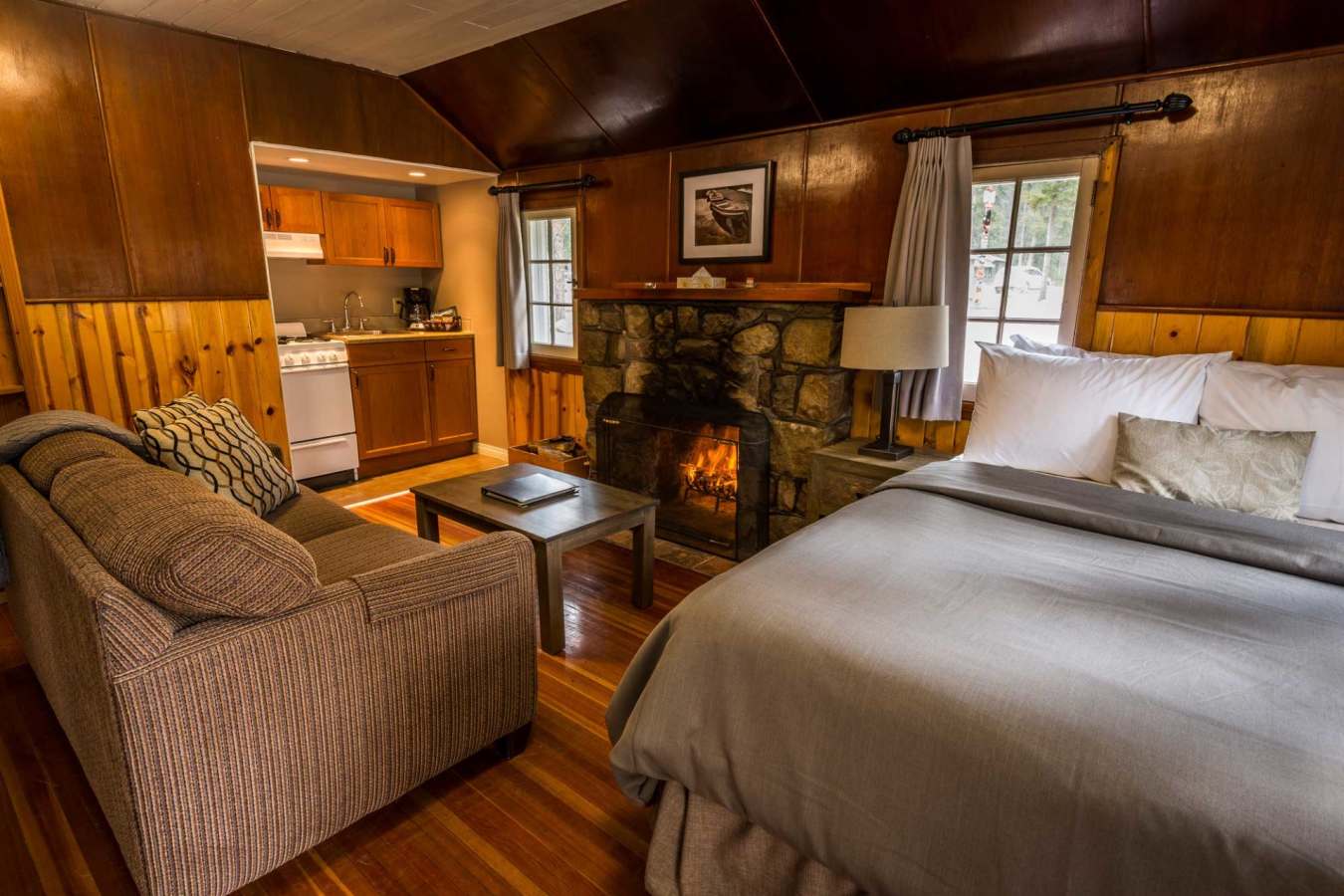 Cosy Lodge Interior, Tekarra Lodge