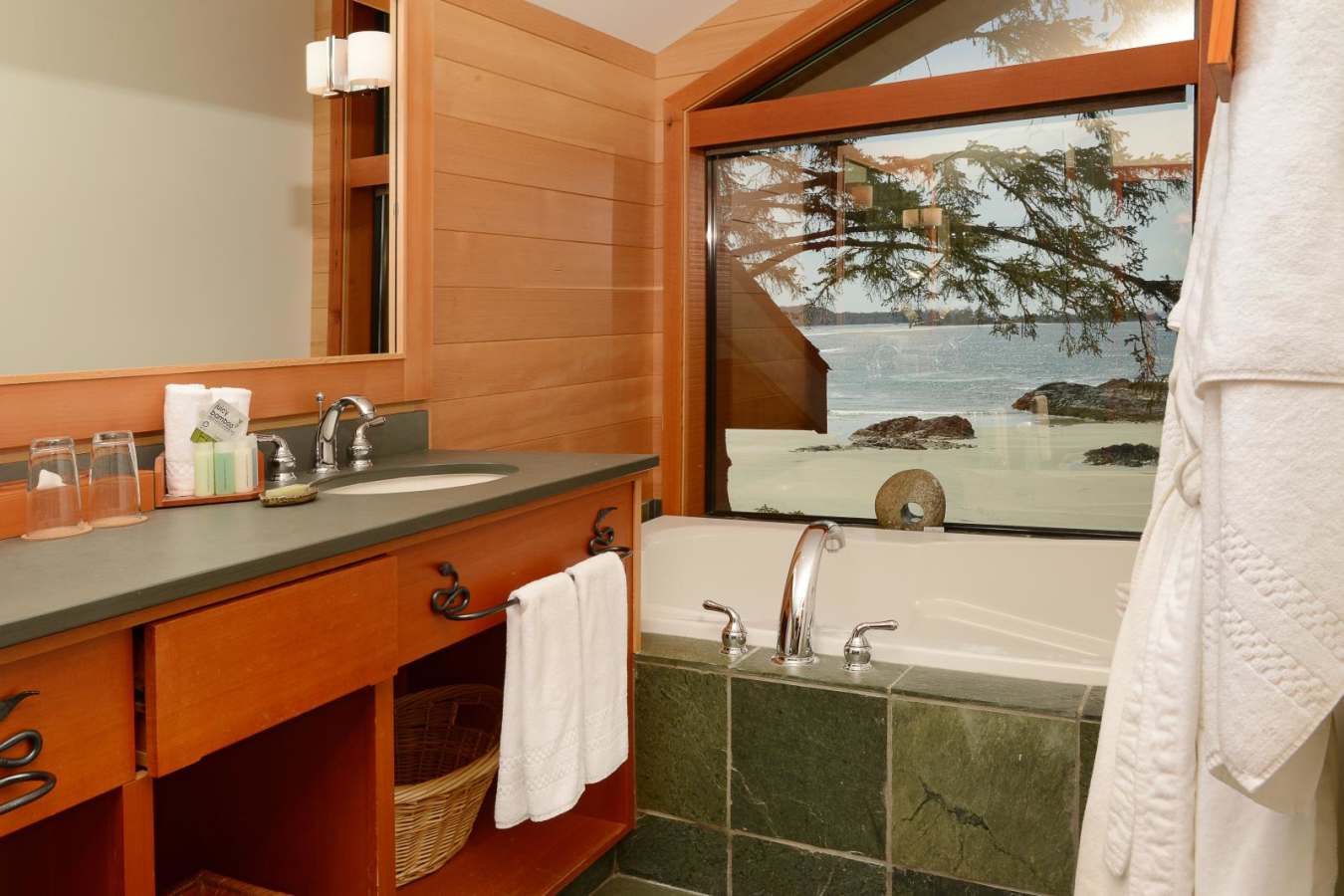 Chesterman Loft Suite at Wickaninnish Inn