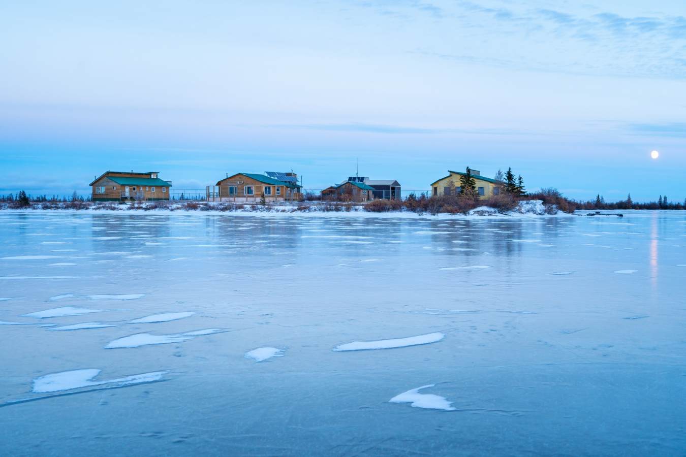 Dymond Lake ecolodge