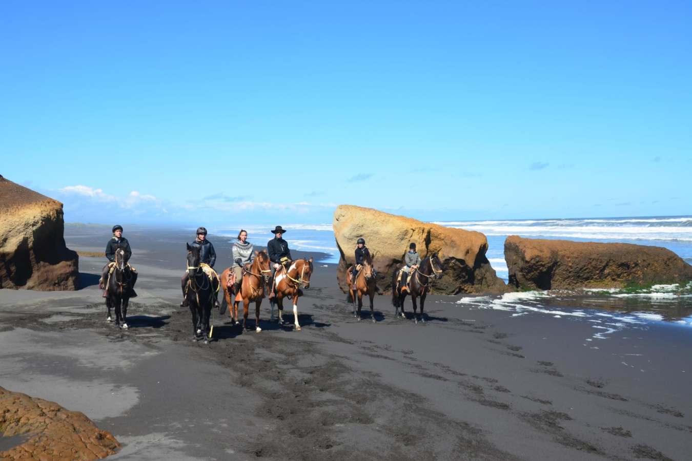 Horse trekking   - Hotel Vira Vira
