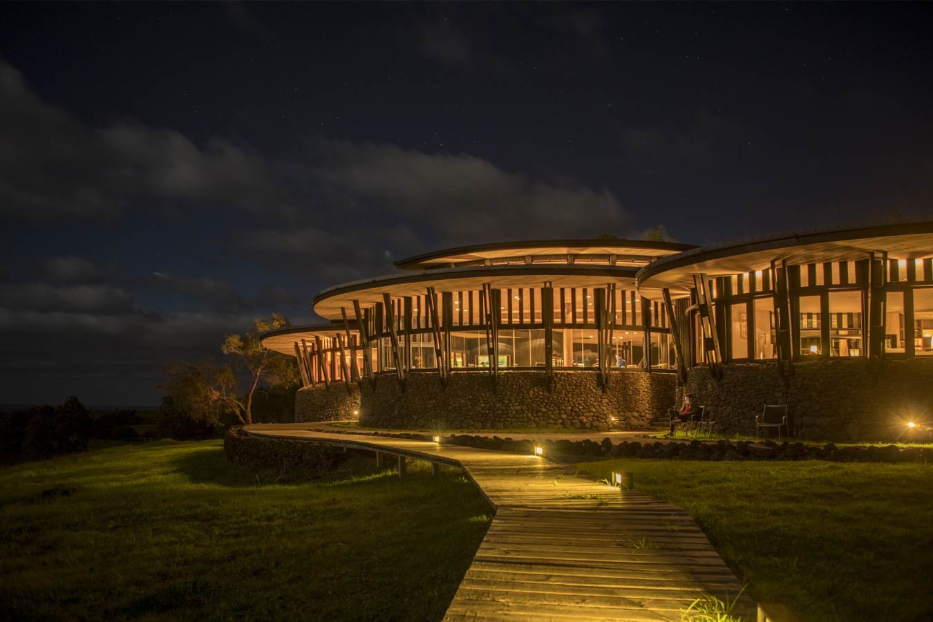 Exterior at night - Explora Rapa Nui