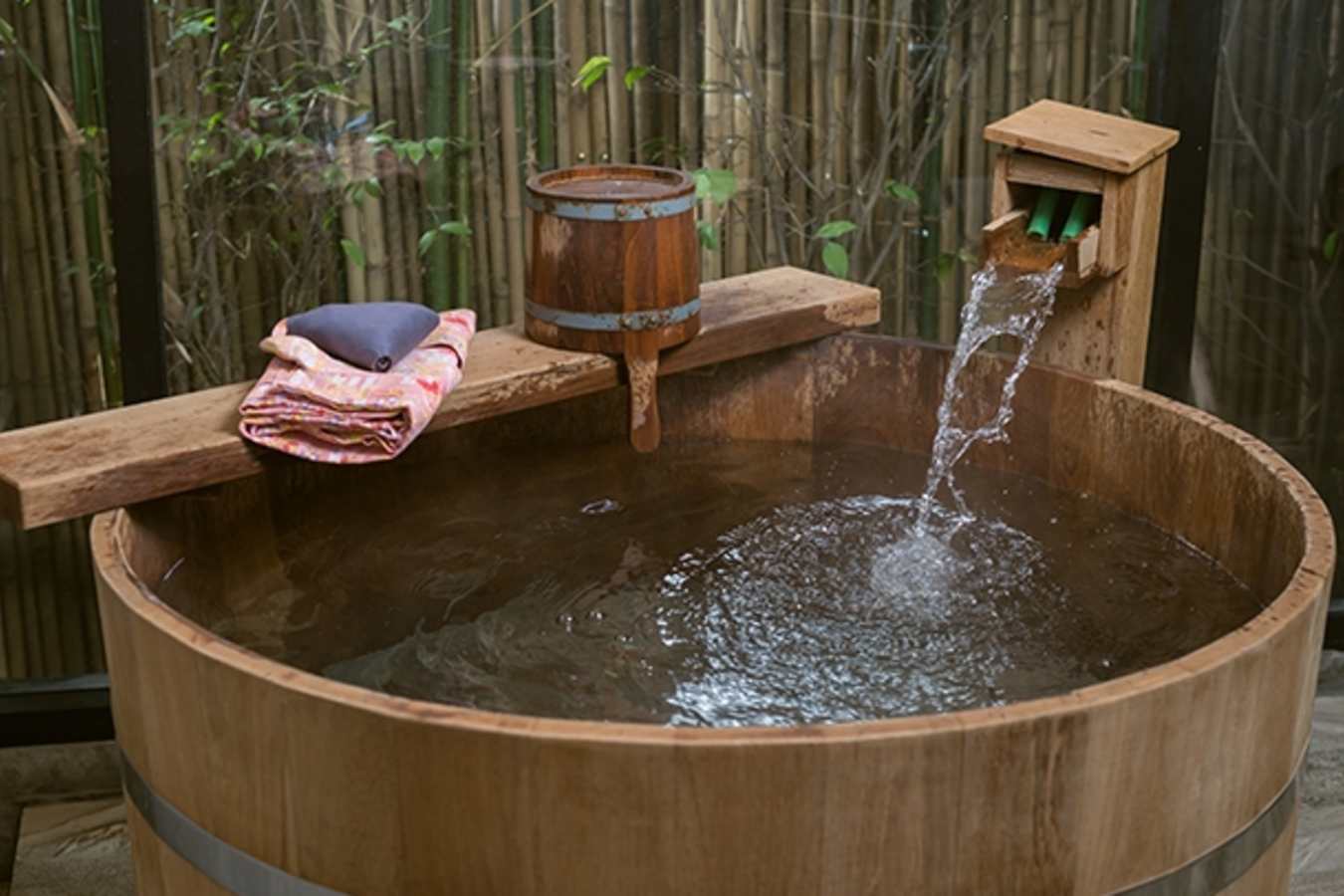 Hot tub - Hare Nua Hotel Boutique