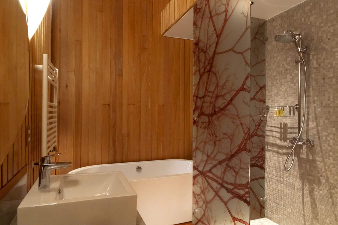Refugia Chilo - bathroom 