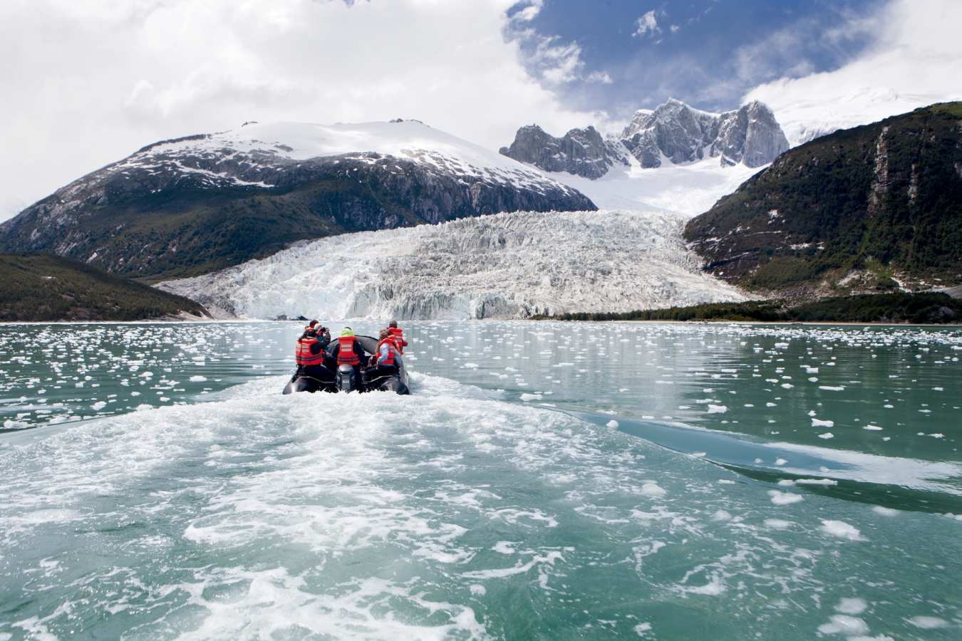 Pia glacier explorations - Australis Cruises