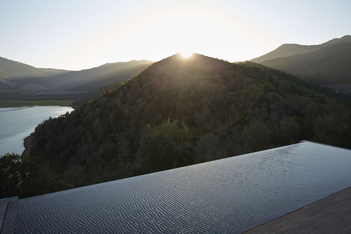 Pool views - Vina Vik