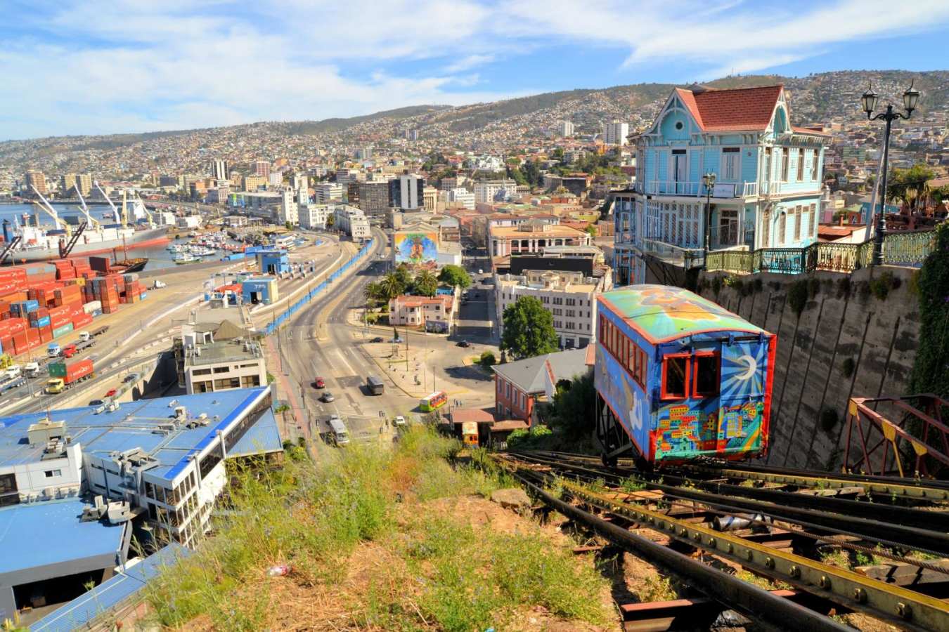 Valparaíso - Chile and Argentina via the Lakes