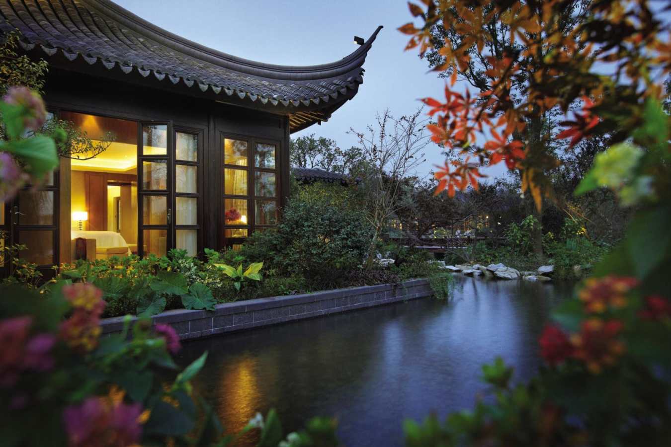 Lake Suite - Four Seasons Hotel