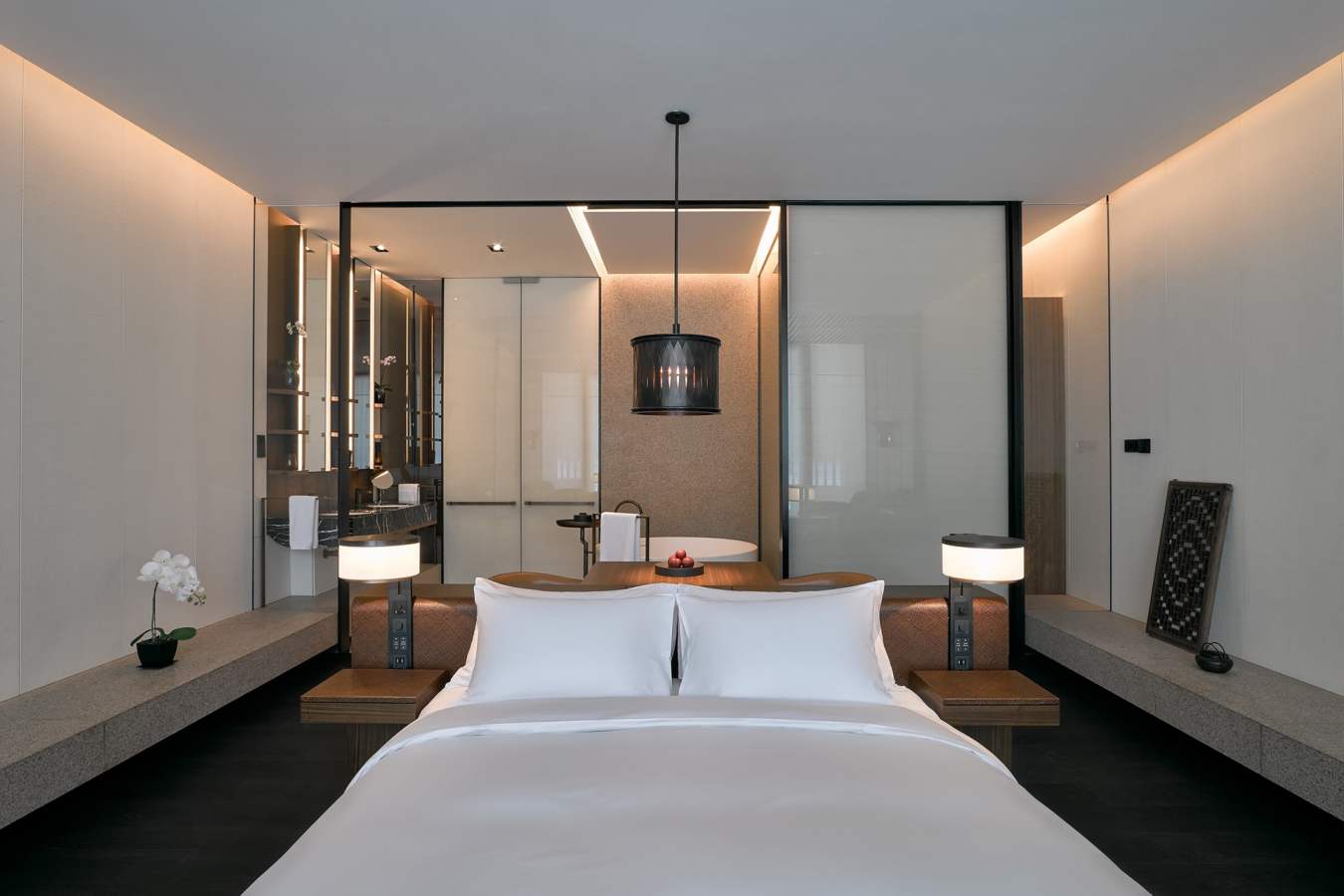 Studio King Bed
