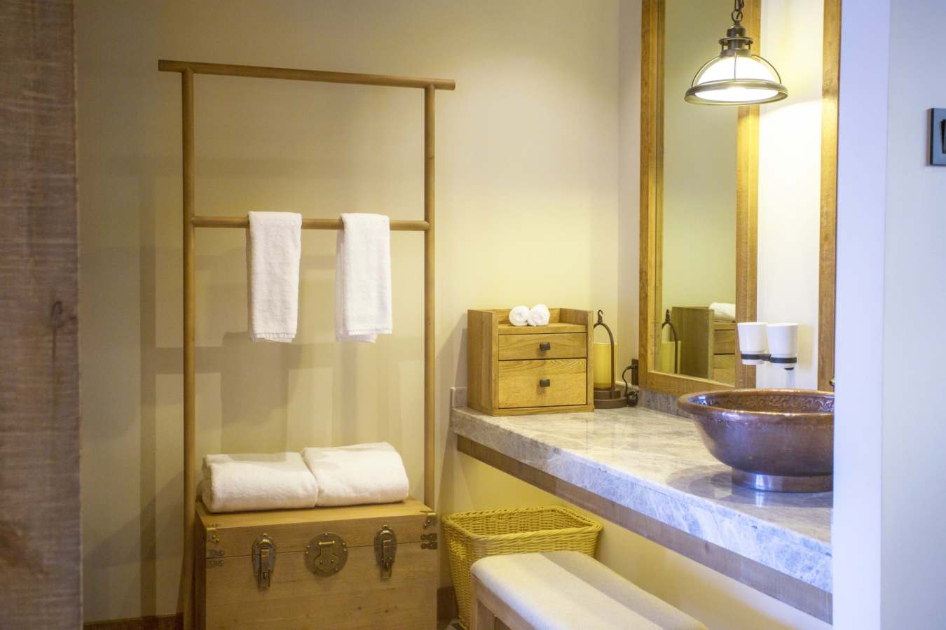 Superior Room Bathroom - LUX Benzilan