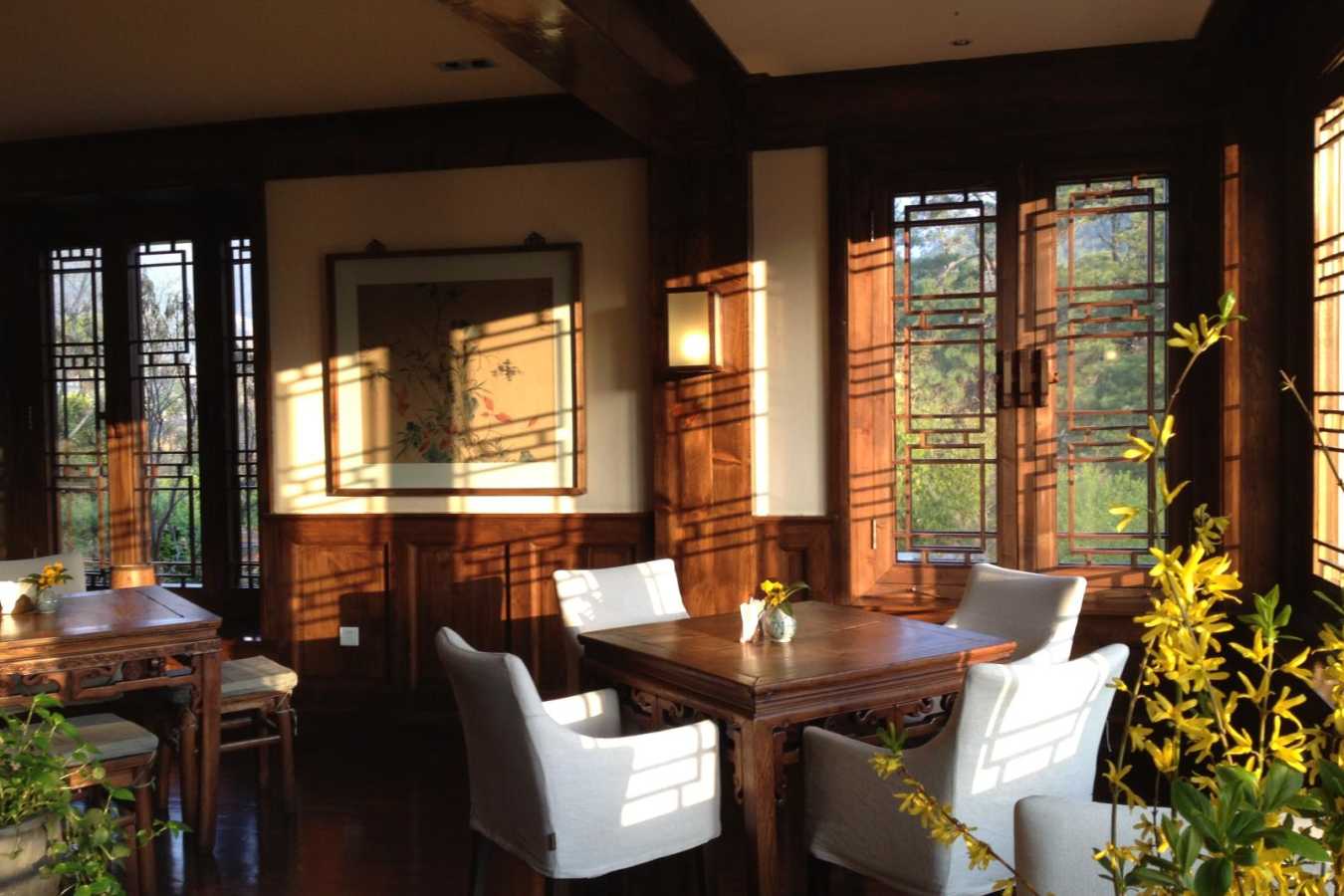 Dining   - Songtsam Tacheng