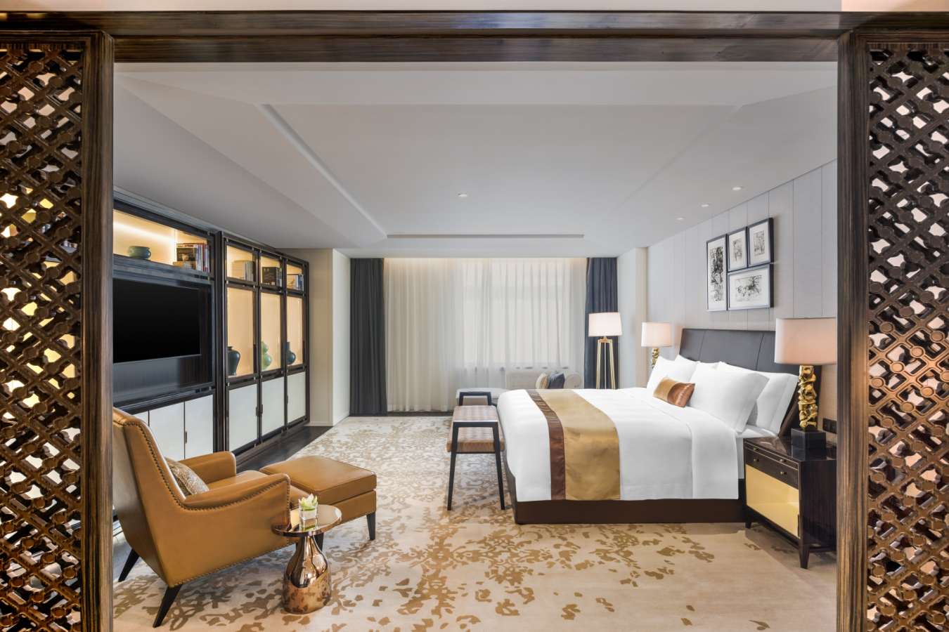 Grand Deluxe Room