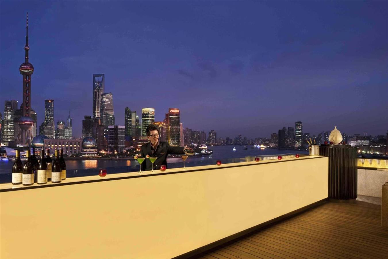 Rooftop Bar, Peninsula Shanghai - China Explorer