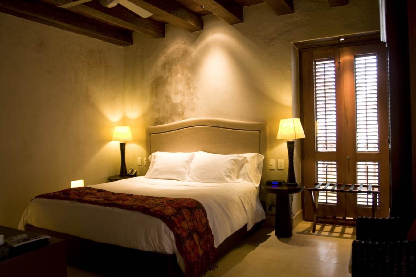 Deluxe Suite - Ananda Hotel Boutique