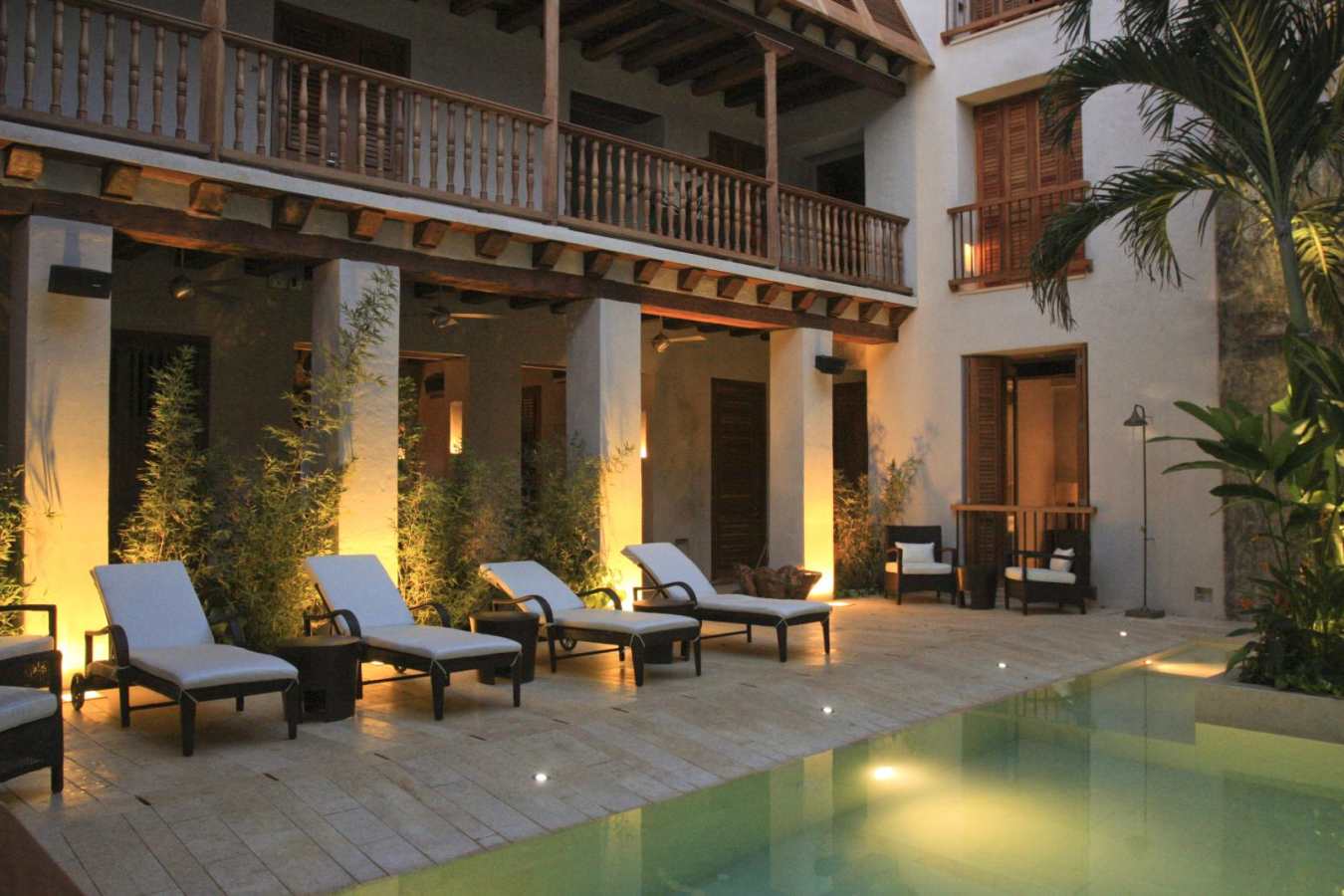 Pool - Ananda Hotel Boutique