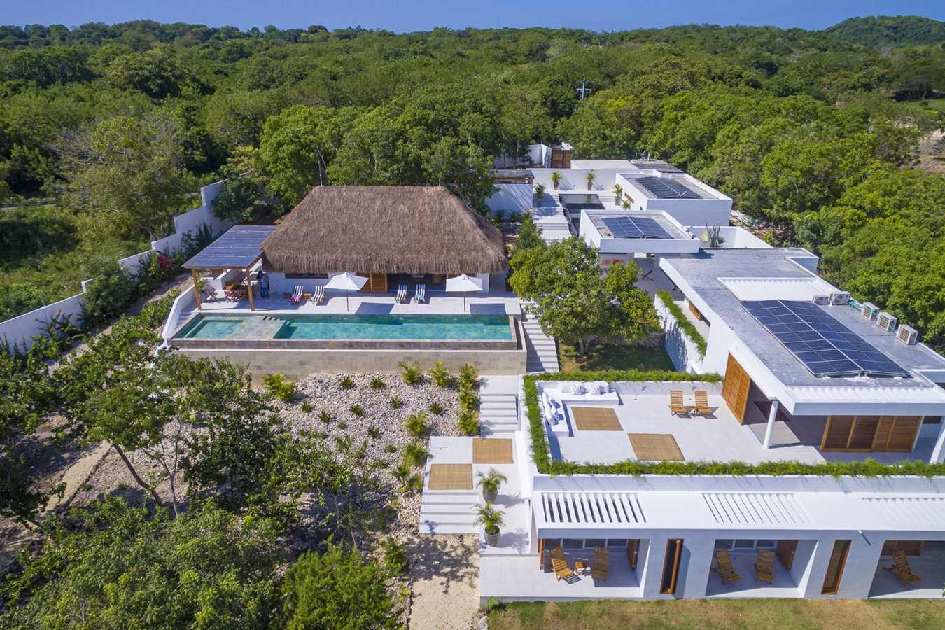 Aerial View - Casa Letty