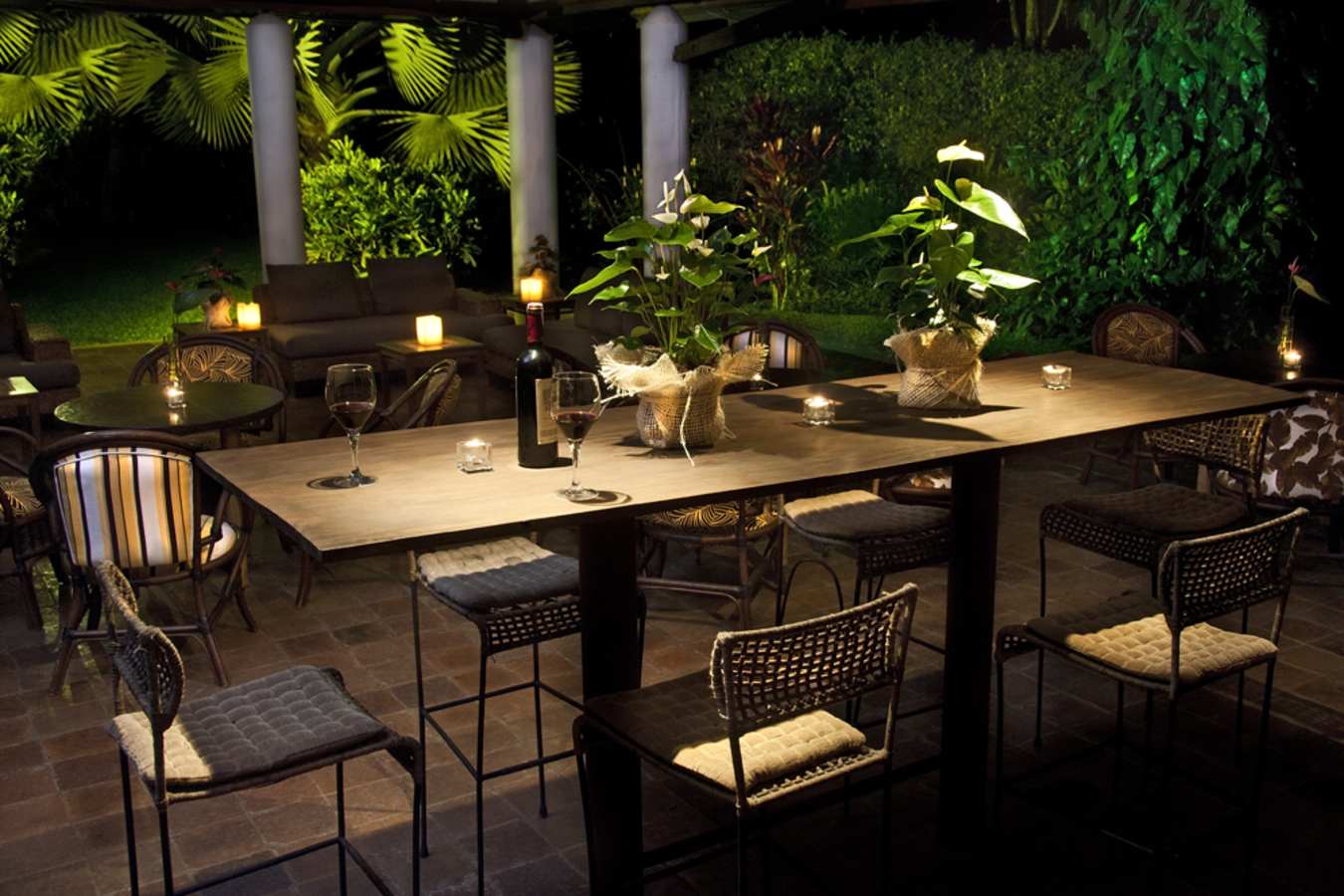 Outside dining - Hotel Boutique Sazagua