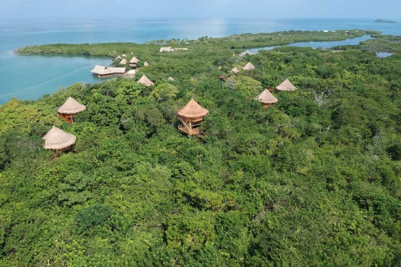 Las Islas Treetop Villas