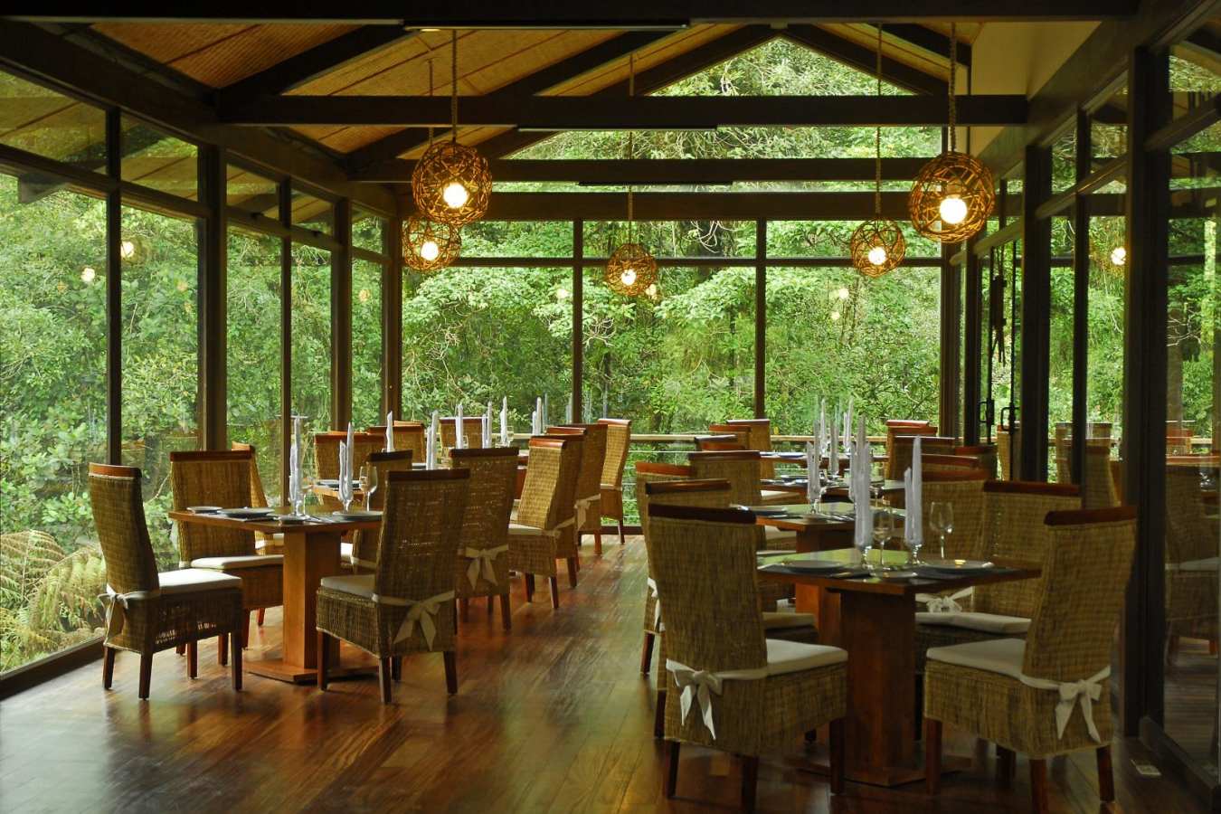 El Silencio restaurant - El Silencio Lodge