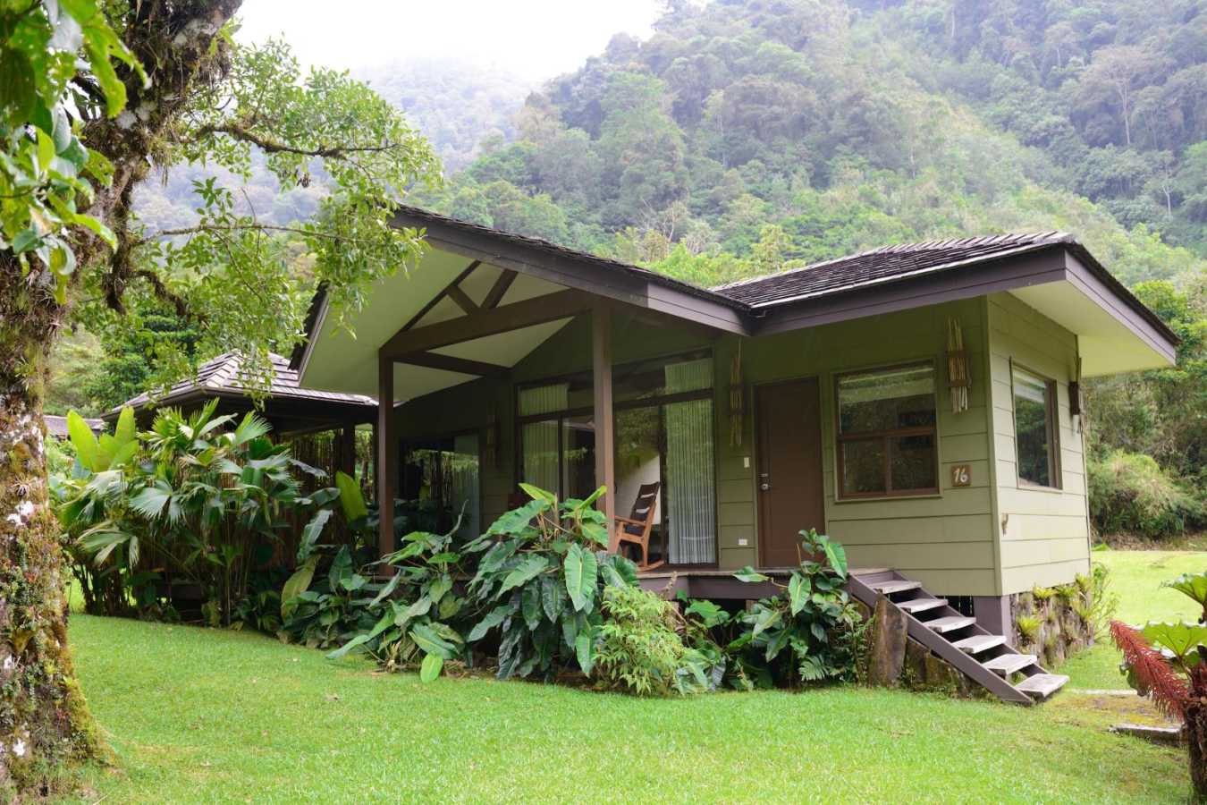 Suite outdoor view - El Silencio Lodge