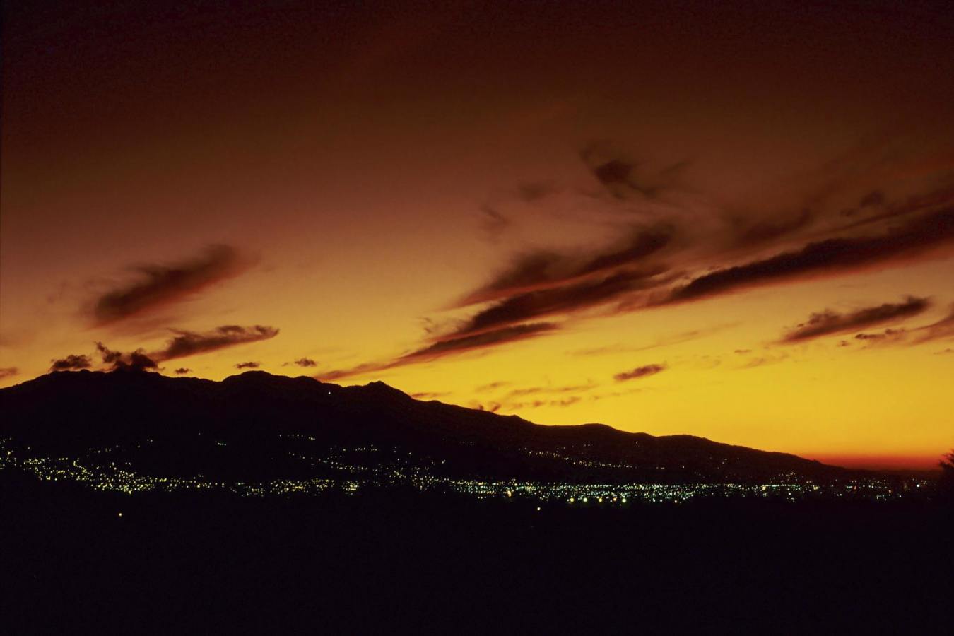 Sunset View - Finca Rosa Blanca Country Inn