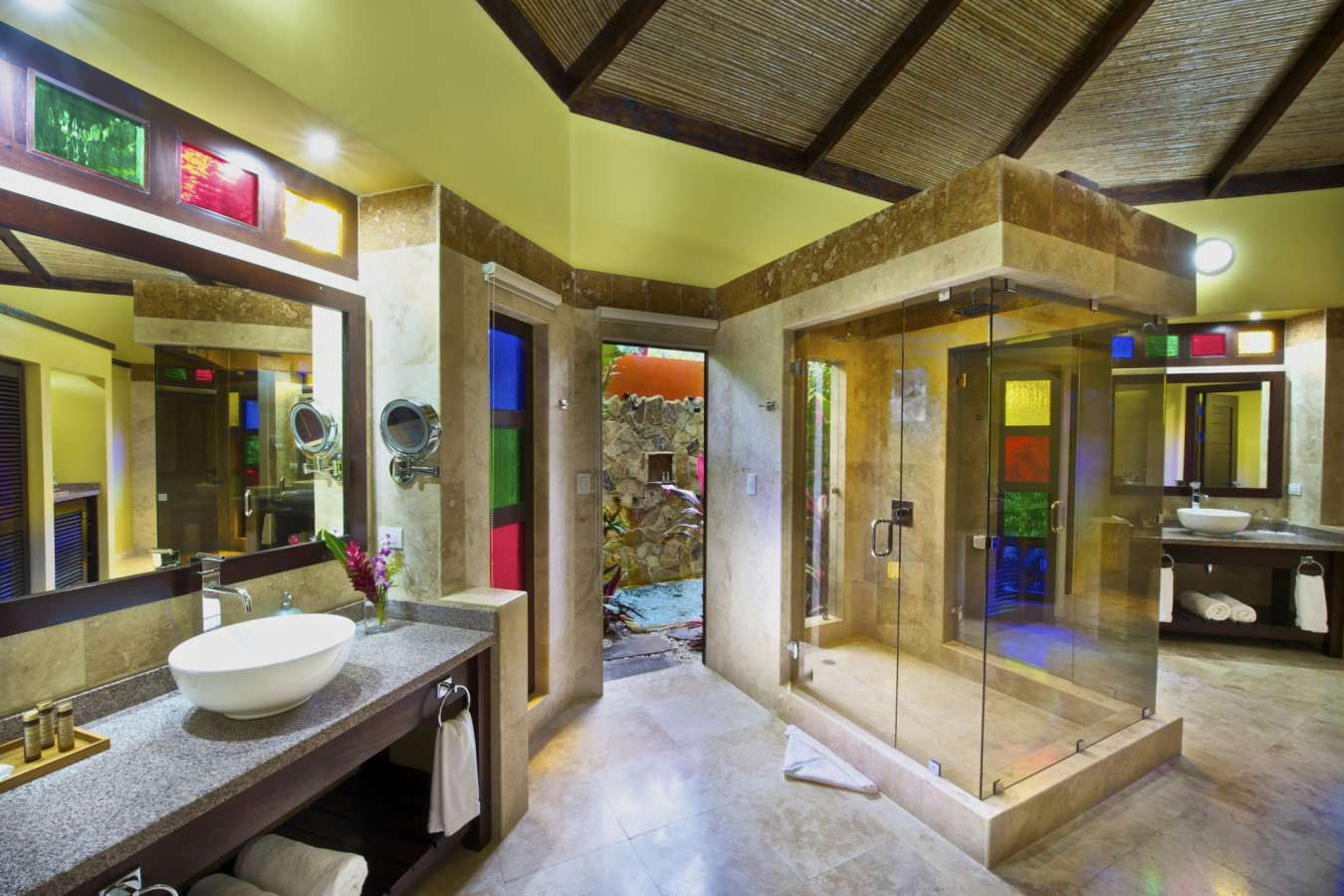Nayara Gardens Villa Bathroom