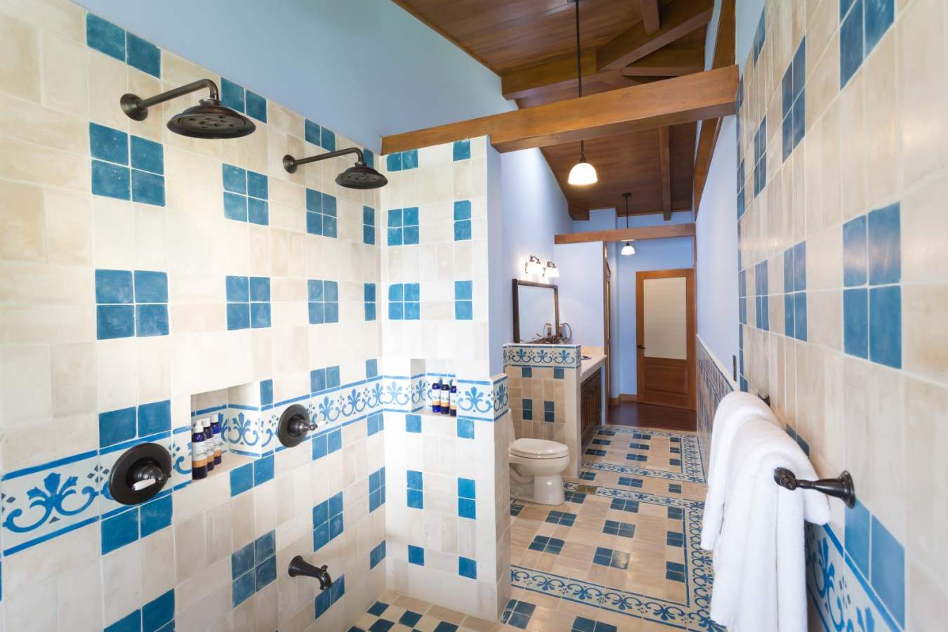 Premium bathroom - Playa Cativo