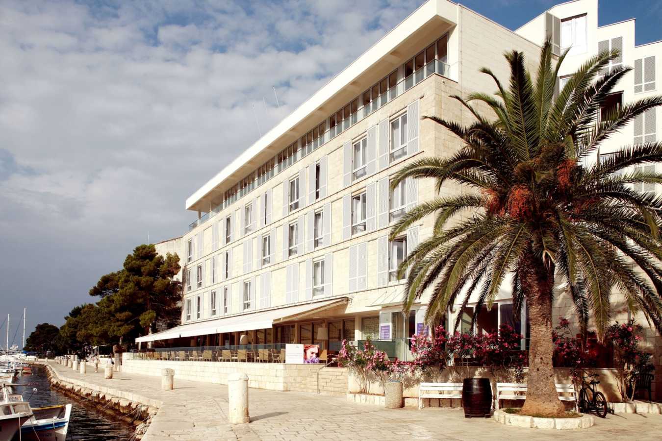 Exterior - Hotel Adriana