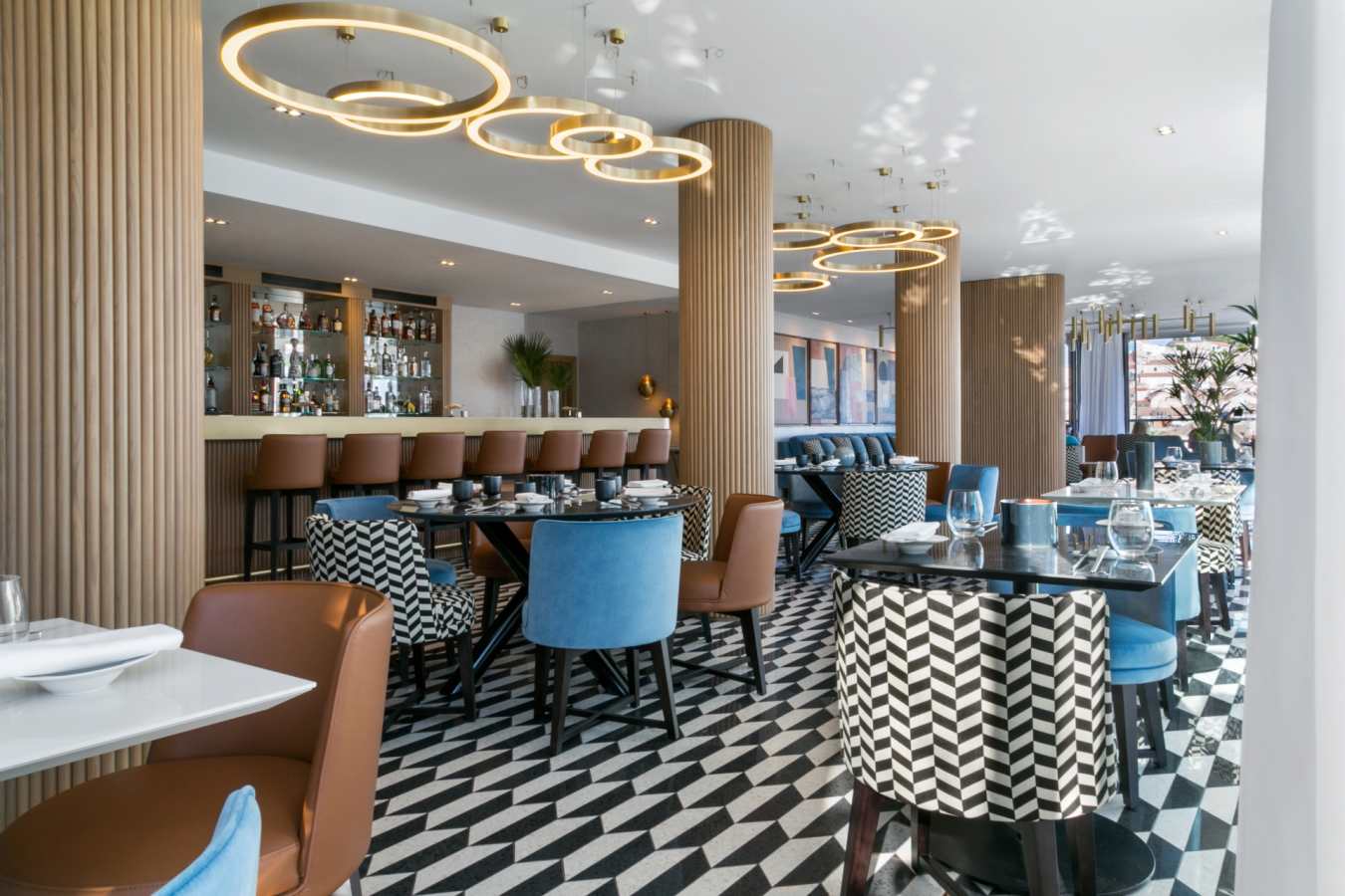 Top Bar - Hotel Adriana