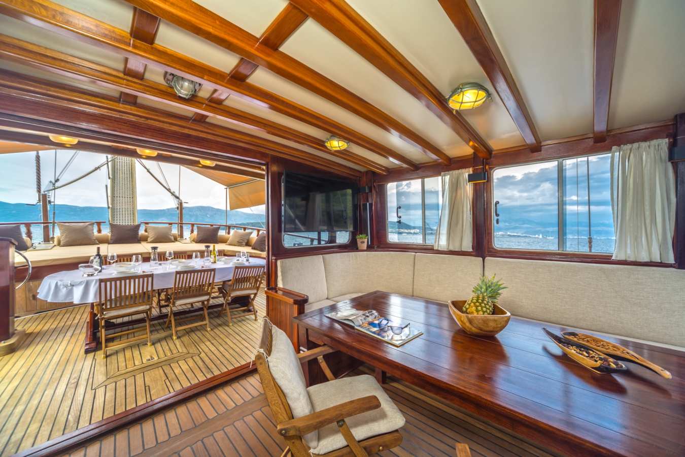 Lounge - Private Gulet Croatia
