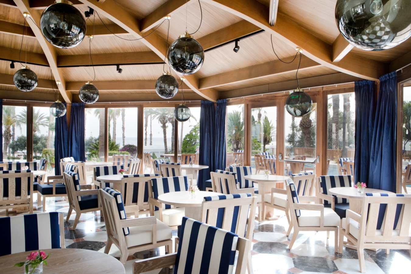 Asteras Restaurant