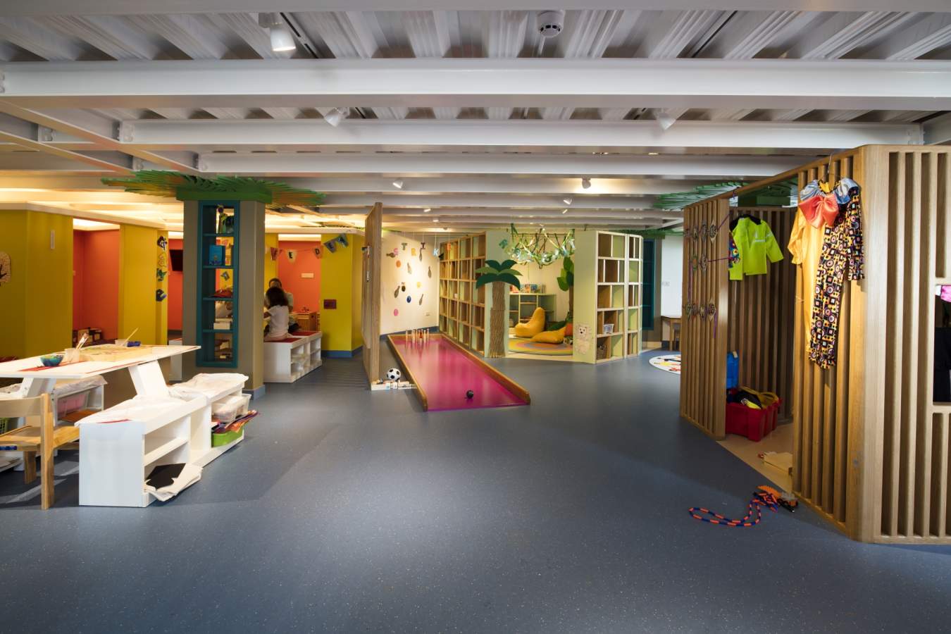 The Den Kids Club - Columbia Beach Resort