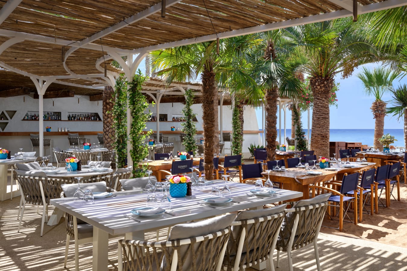  Nammos - Table Setting 