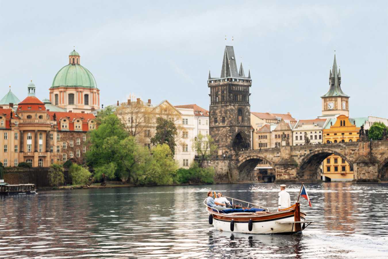 Four Seasons Hotel Prague - boat trip 