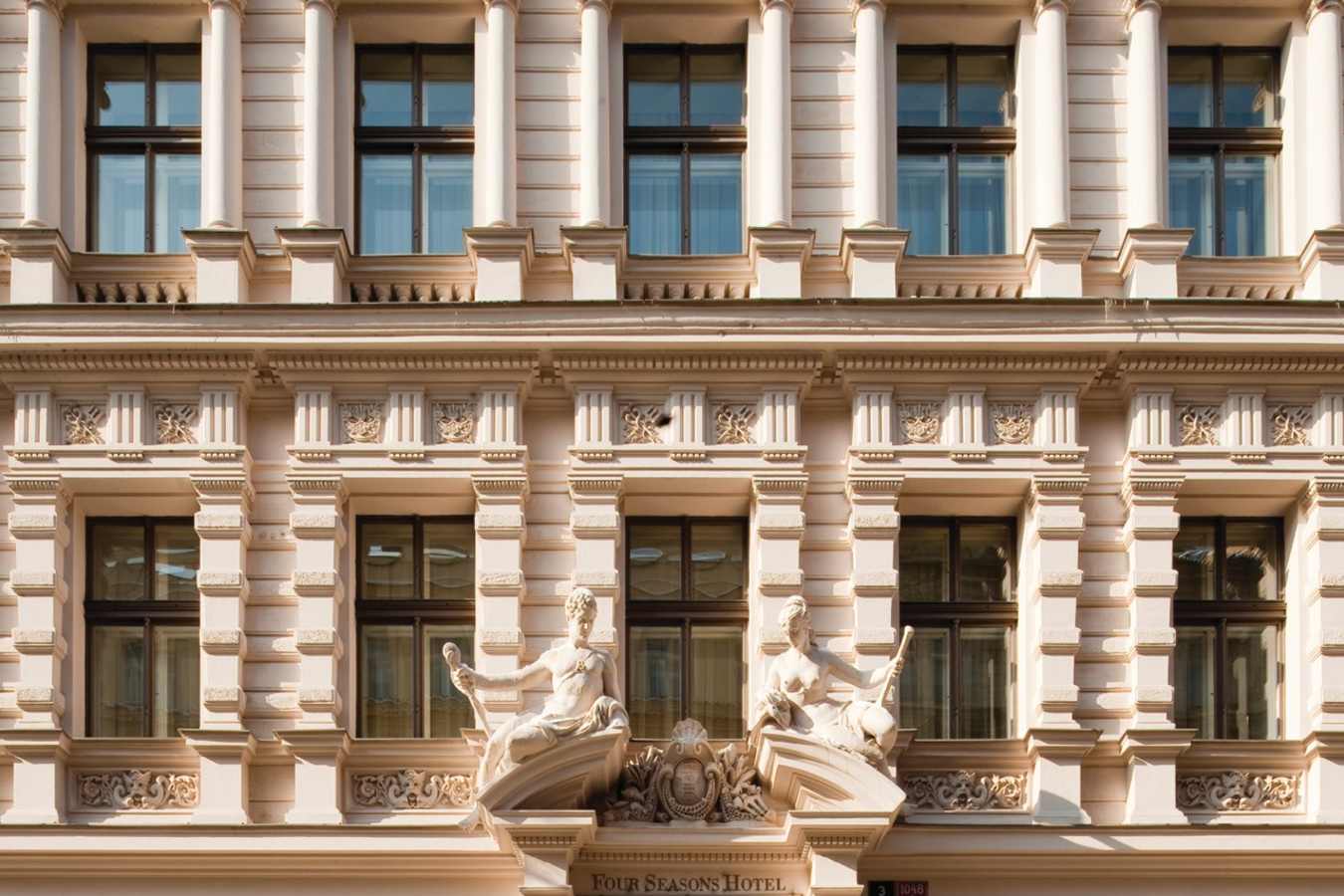 Four Seasons Hotel Prague - EXTERIOR  