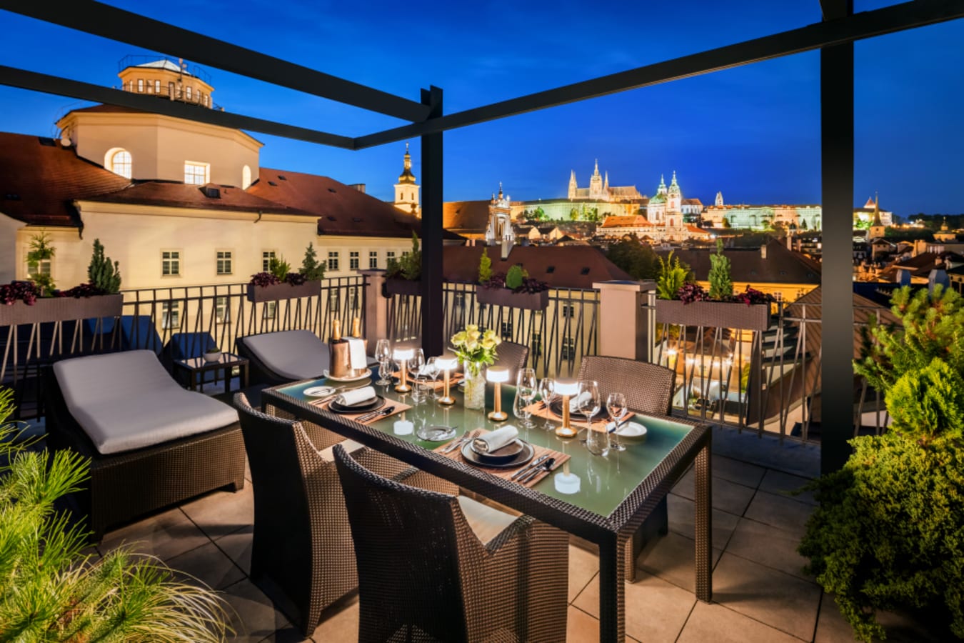 Mandarin Oriental Prague - terrace 