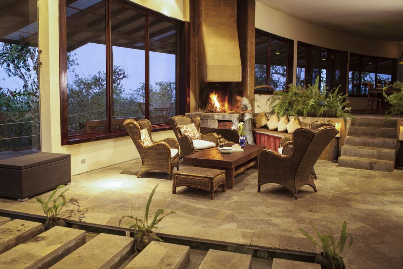 Fireplace and lounge - Galapagos Safari Camp