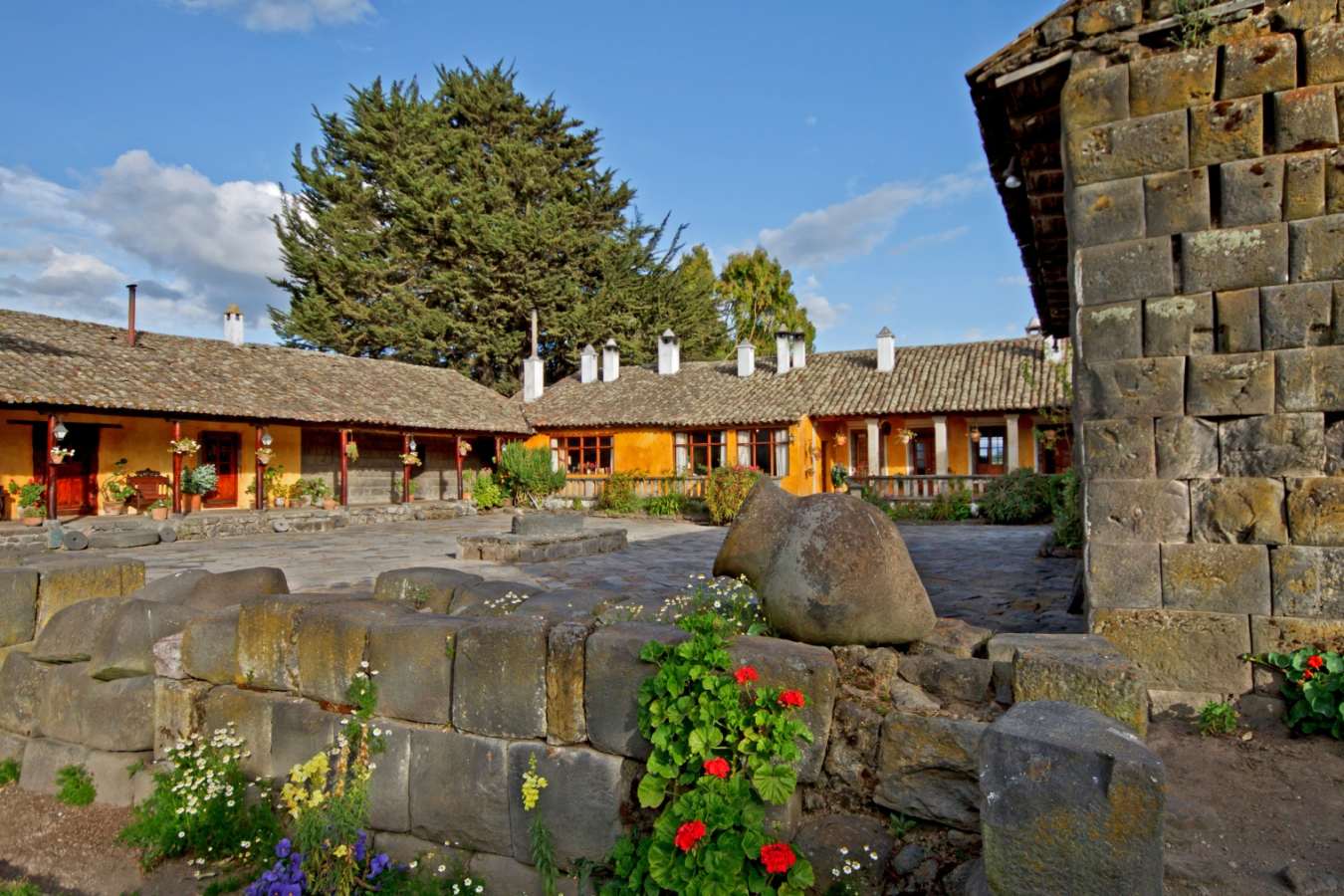 Courtyard  - Hacienda San Agustin de Callo