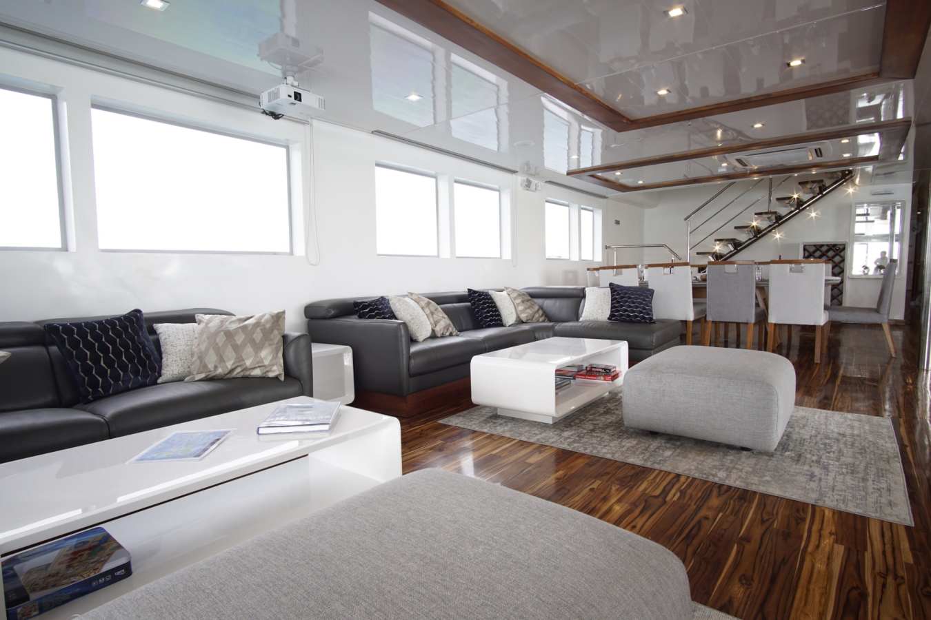 Infinity Yacht