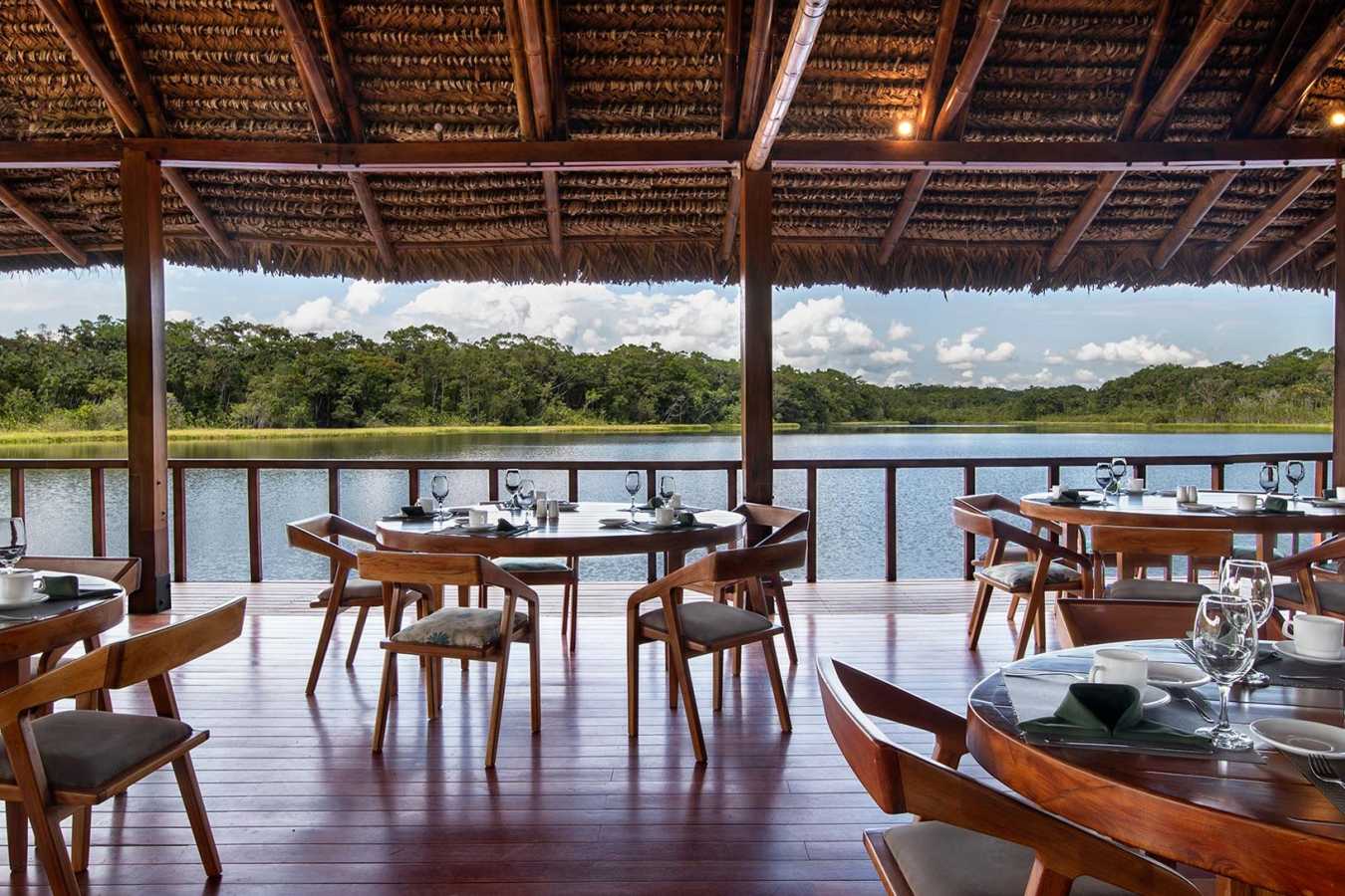 Lakeside Restaurant