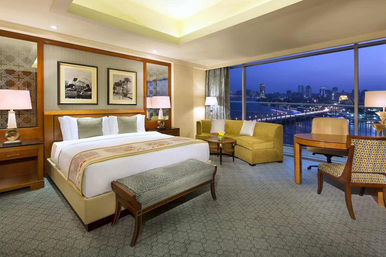 Deluxe Nile Room - The Nile Ritz Carlton