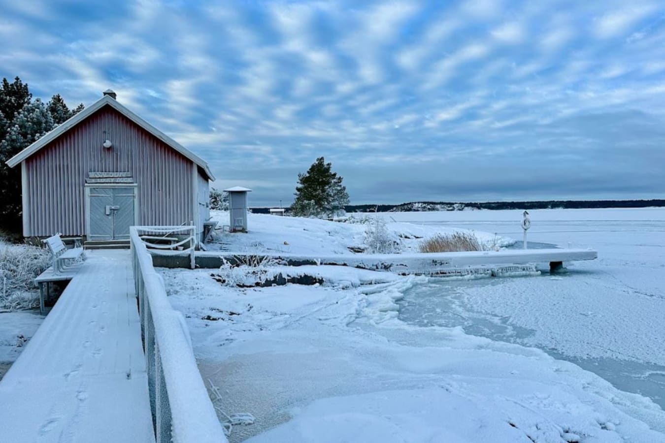 Sauna under the snow 