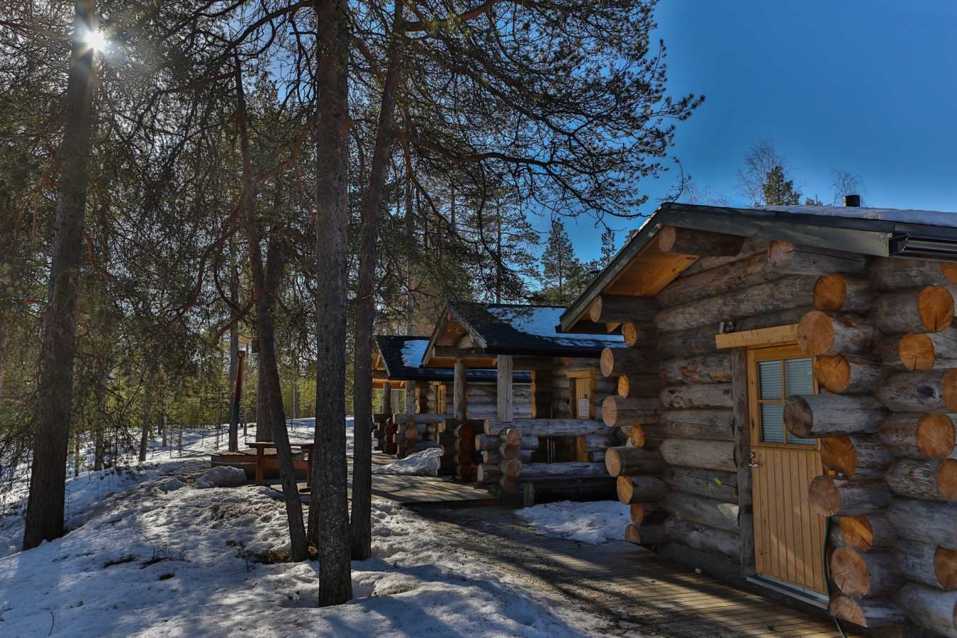 Log cabin