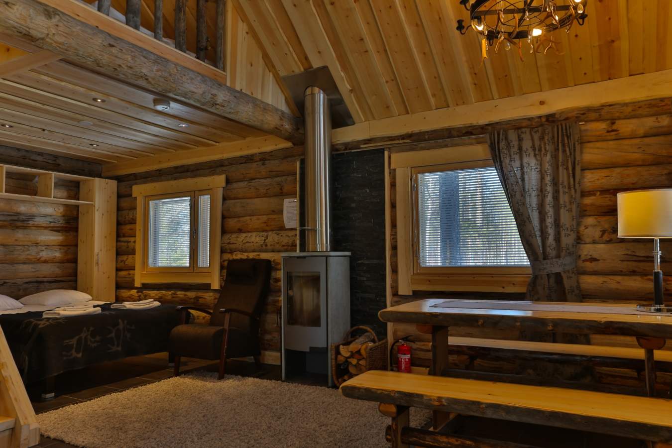 Log cabin