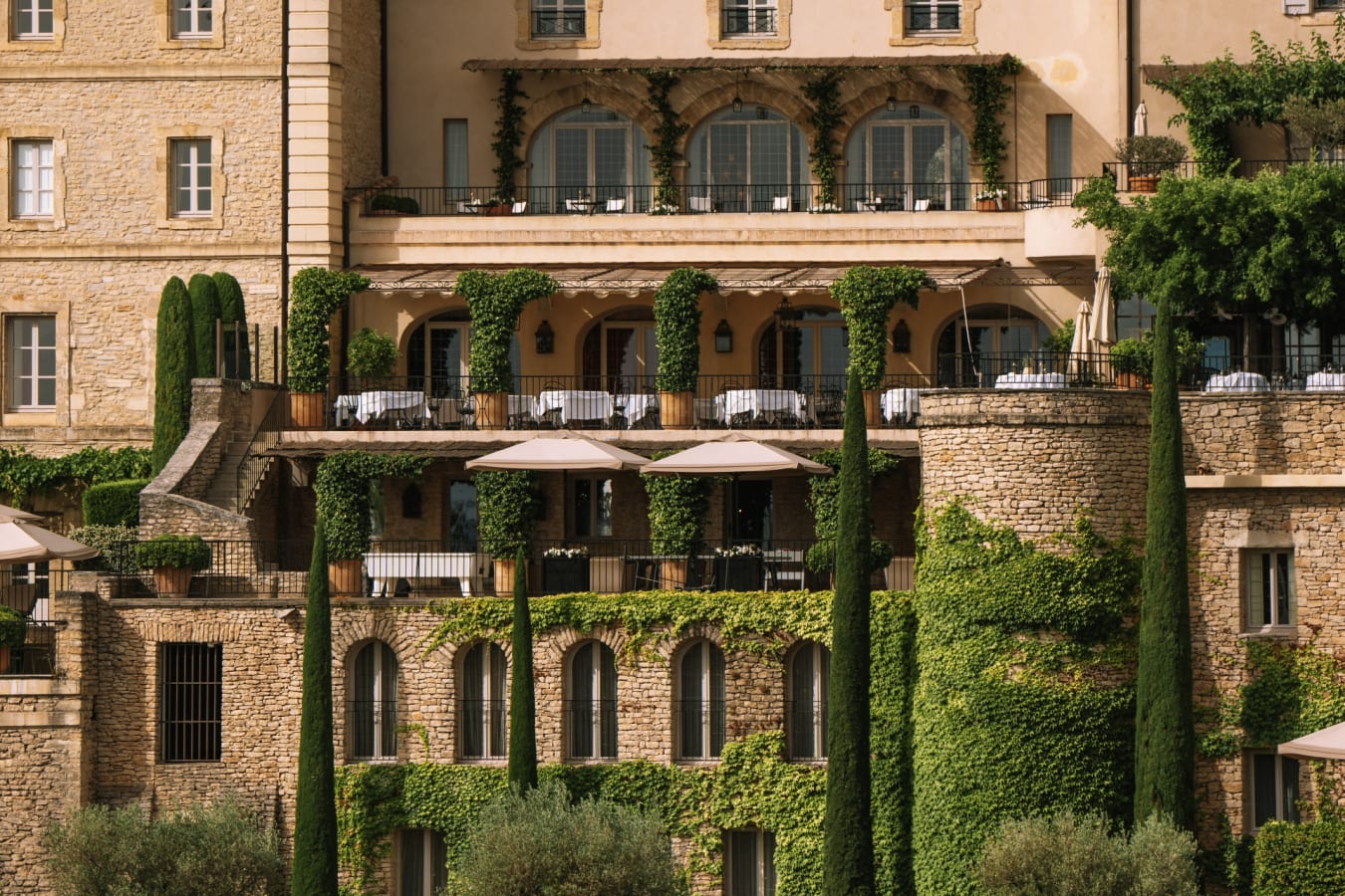 Grand-La Bastide - Facade