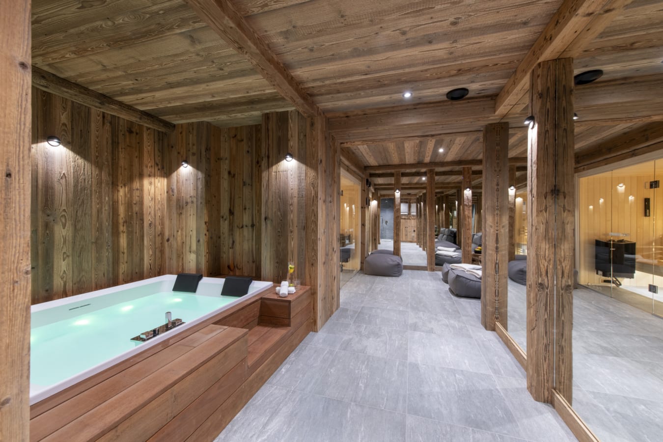 Jacuzzi