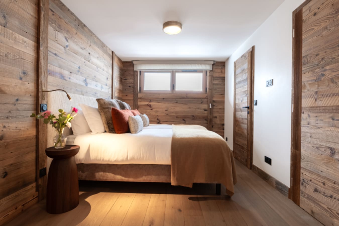 Guest Room 6 