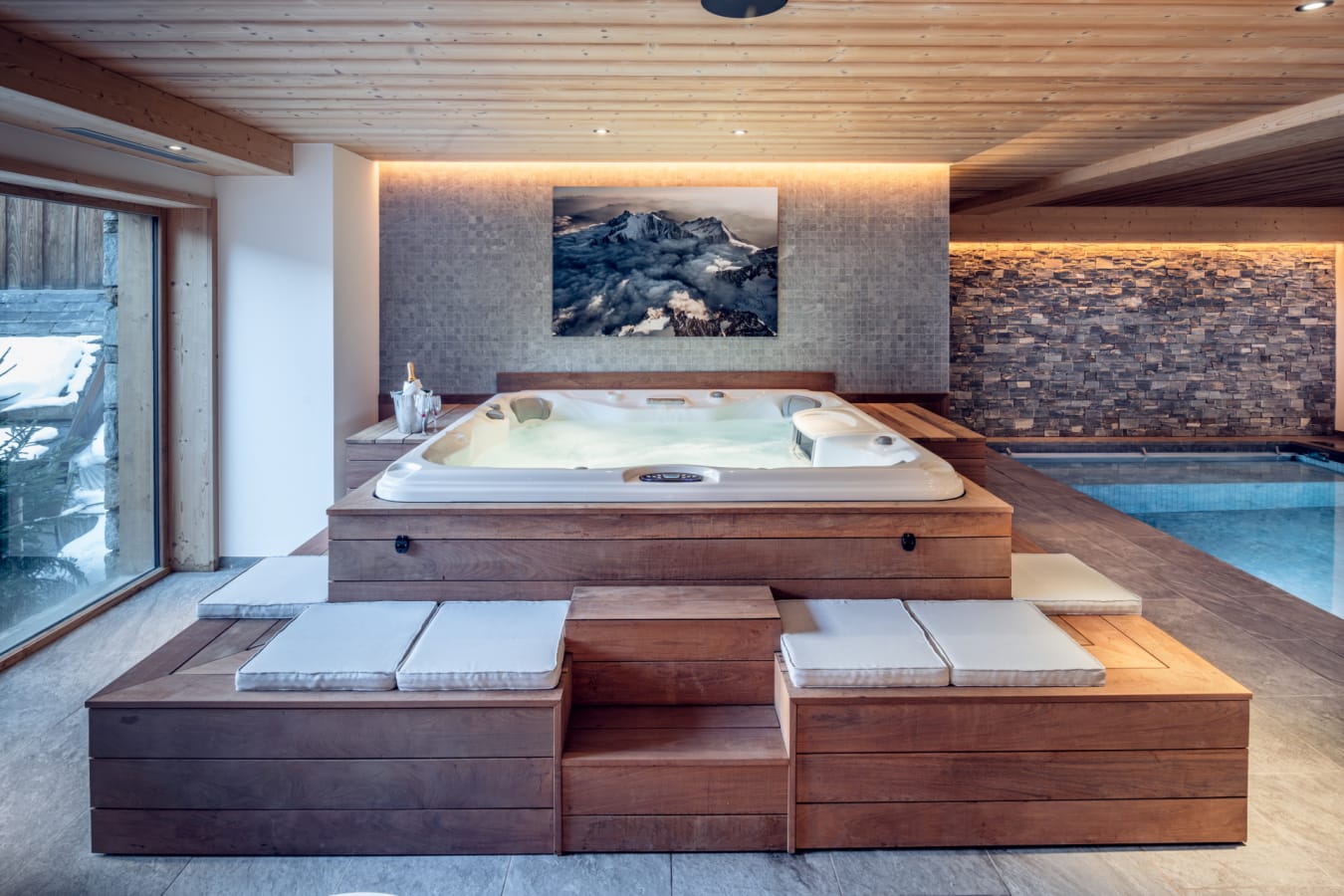 hot tub