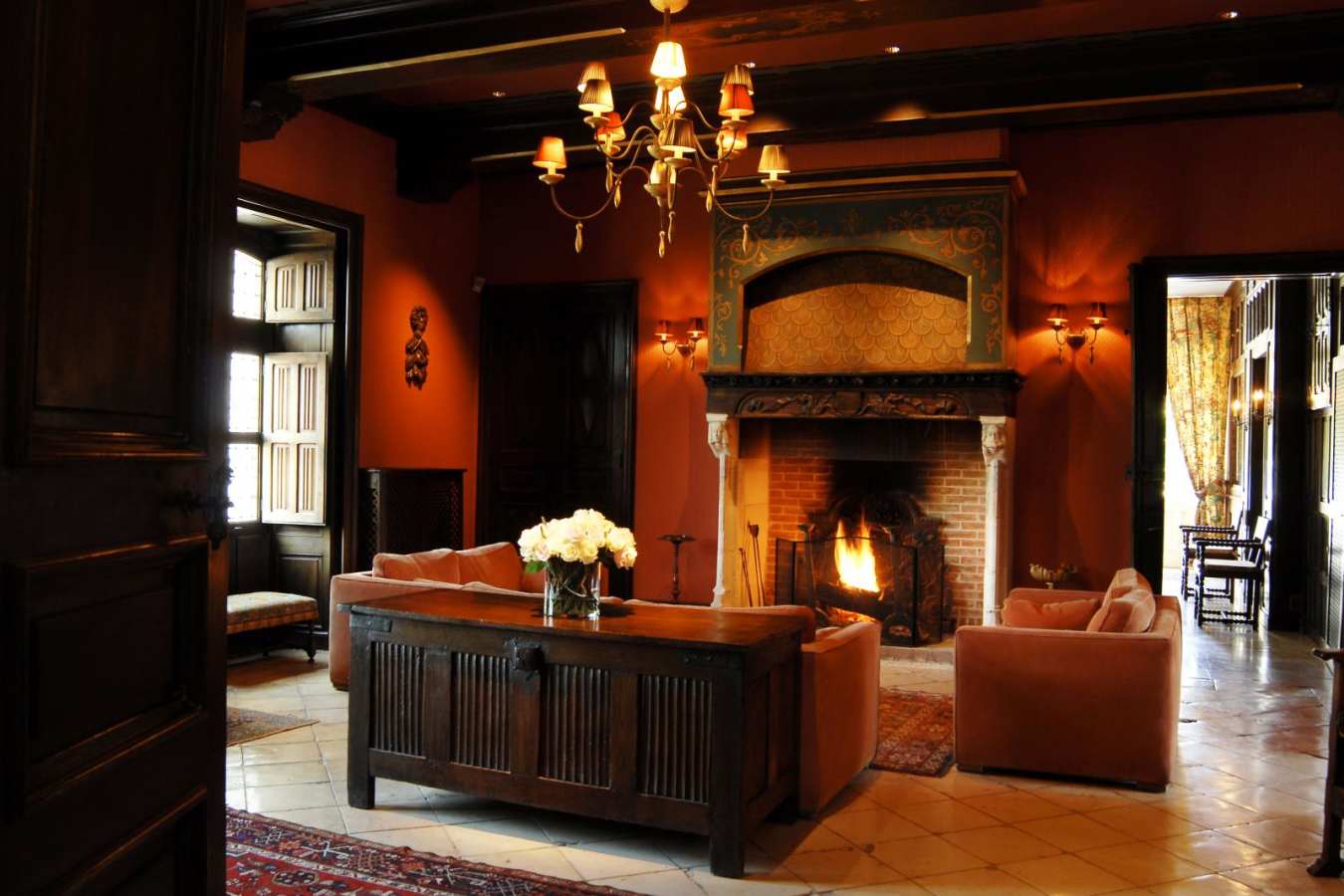 Fireplace - Chateau de la Treyne