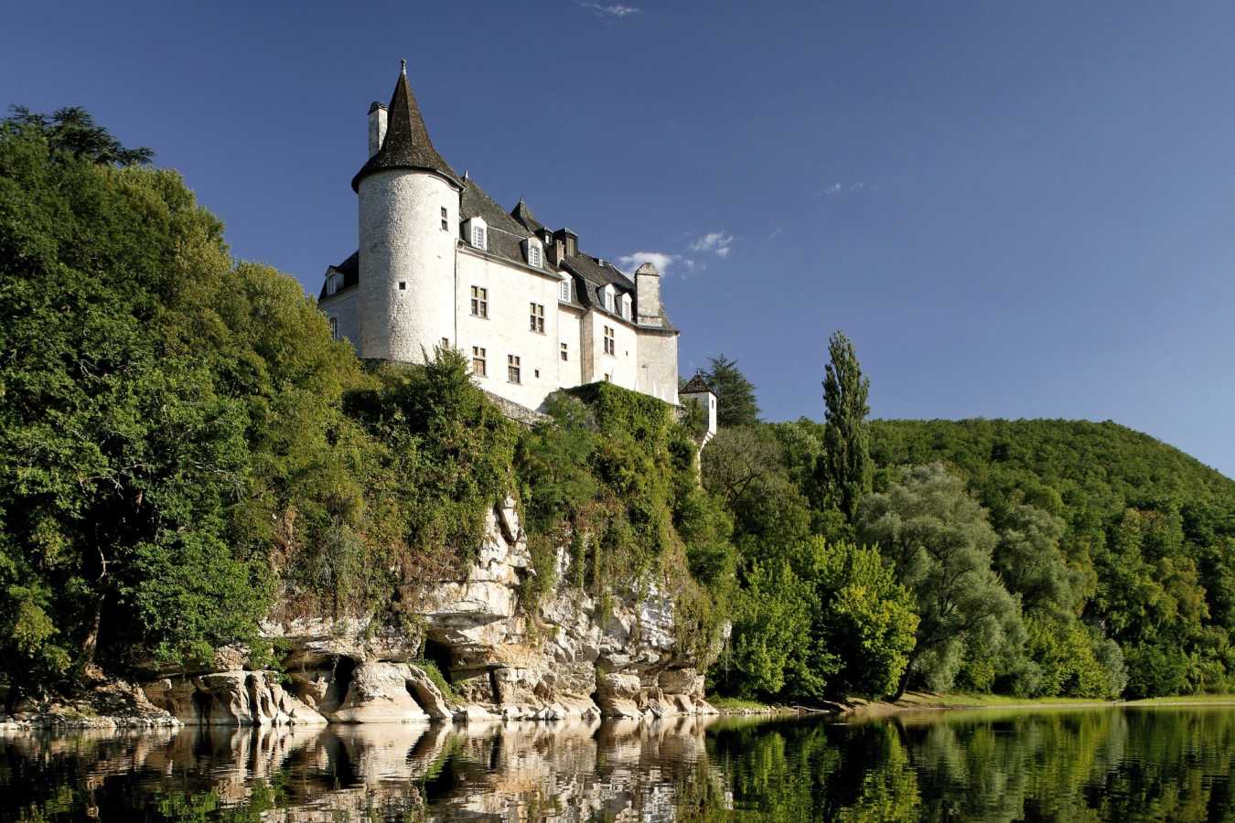 View from Dordogne - Chateau de la Treyne