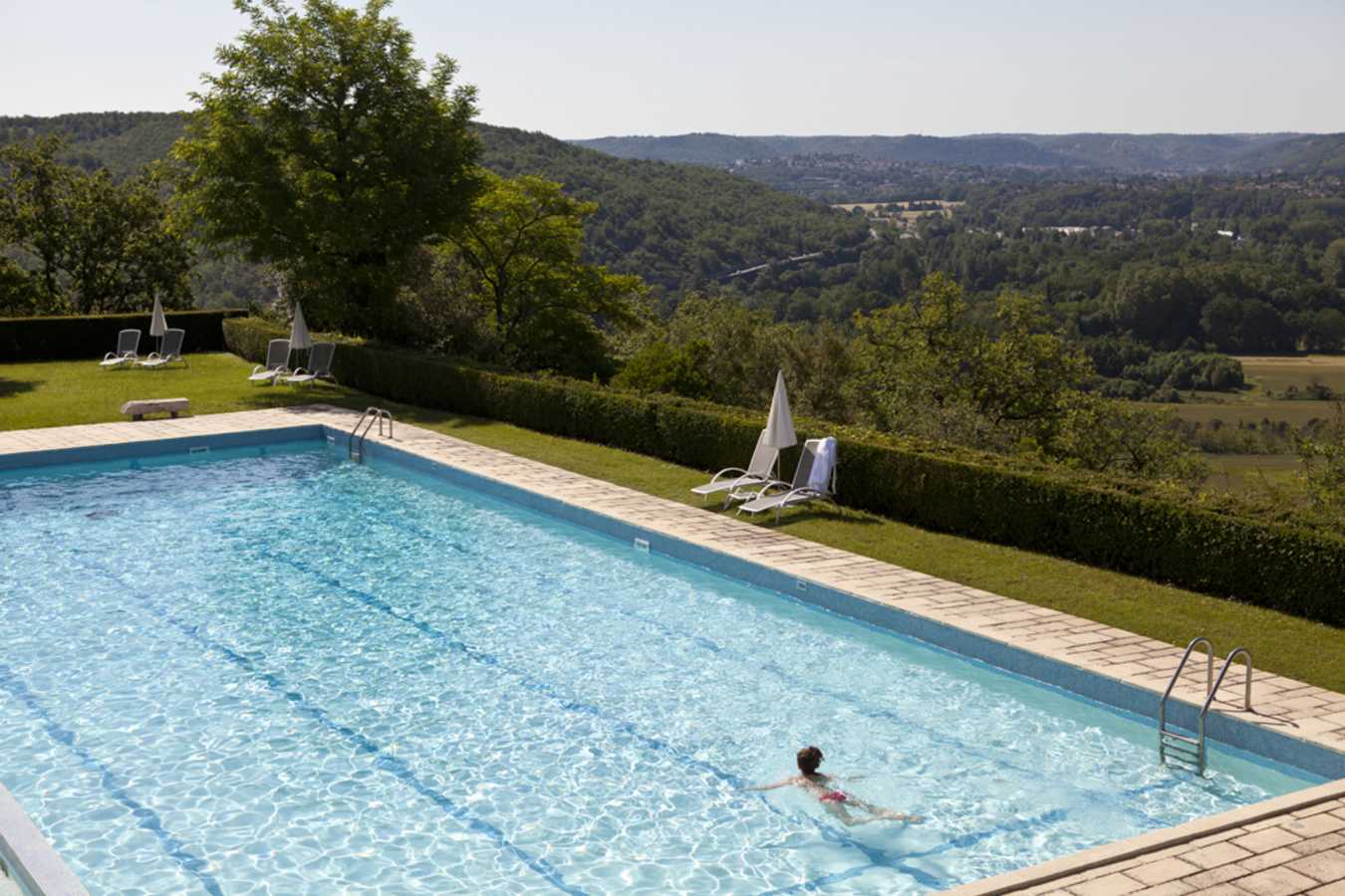 Swimming Pool - Chateau de Mercuès